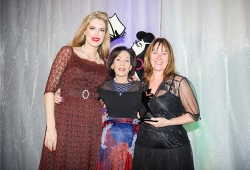 Winner of the Sassy Award for Enthusiasm and Dedication, Shona Martyn from HarperCollins with Selwa Anthony & Tara Moss